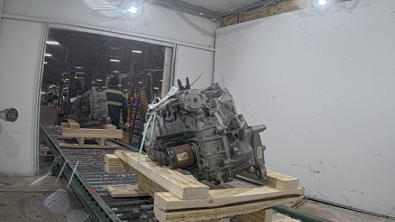 2017 Chevrolet Cruze Automatic Transmission Assembly FWD 105K OEM 24278589