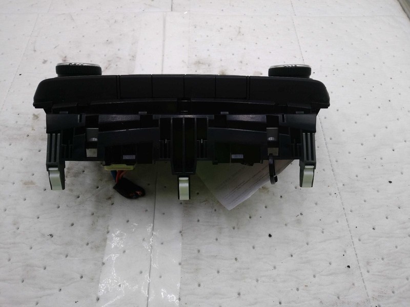 2016 Hyundai Tucson A/C Selector Switch OEM White 97250D3110 100K Miles