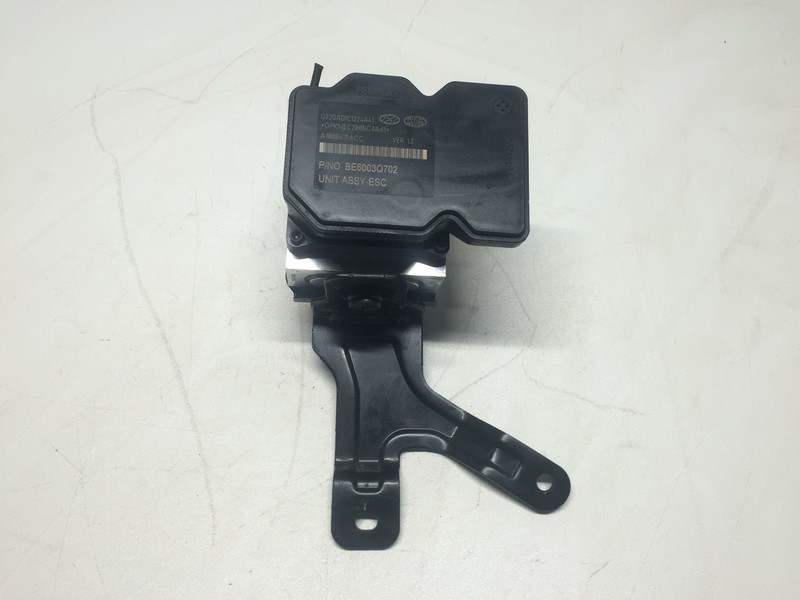 2015-2017 Hyundai ABS Pump Assembly Oem 15-17 *