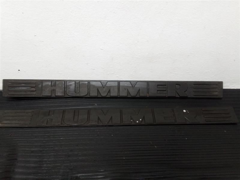 03-09 Hummer H2 Front Door ''Hummer" Scuff Plates Pair OEM 10358764