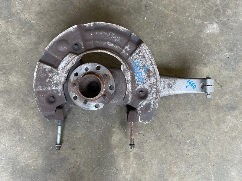 13 14 15 F12 BMW M6 Front Left Driver Spindle Knuckle Wheel Hub RWD OEM 1660