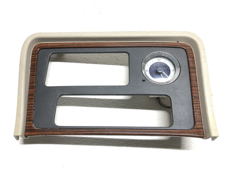 2002-2006 Cadillac Escalade Radio Dash Trim Bezel with Clock Beige Trim Oem