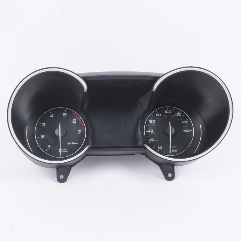 2020 Alfa Romeo Giulia Speedometer Instrument Cluster Gauges