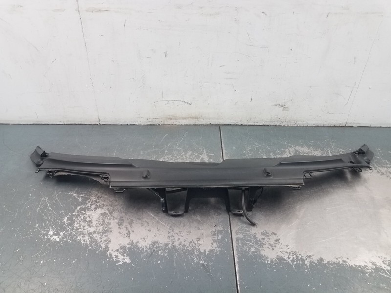 2006 Porsche Cayman S 987 Windshield Cowl #80521 G5