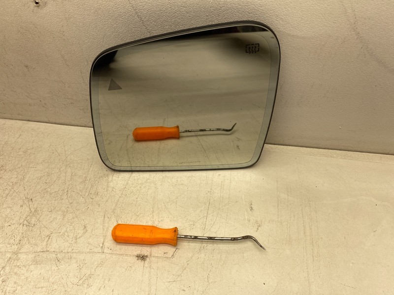 2014-2016 JEEP GRAND CHEROKEE LEFT SIDE DOOR MIRROR GLASS HEATED AUTO DIM BLIND