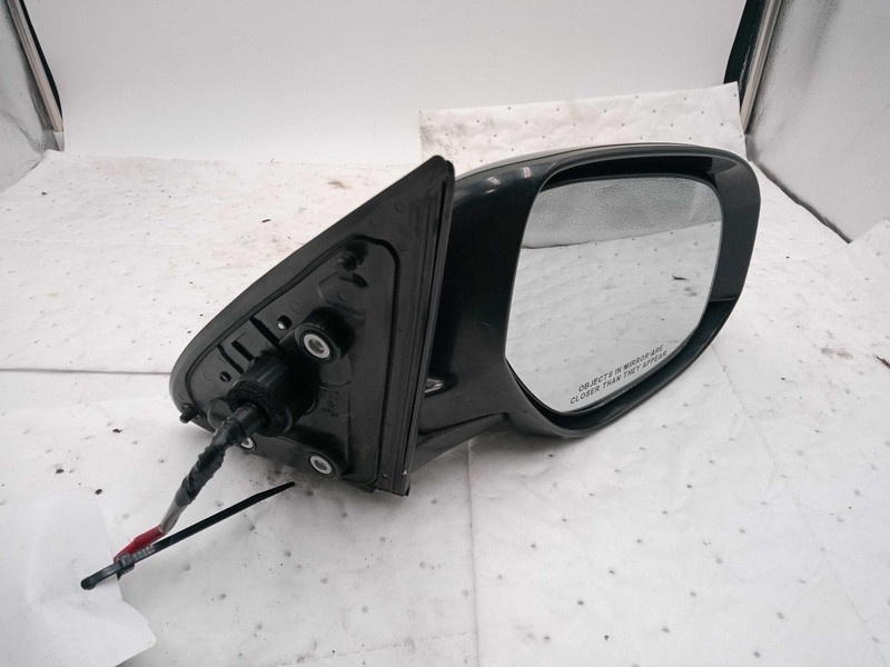 2017 Mitsubishi Outlander Right Door Mirror Grey OEM 7676619, 138k Miles