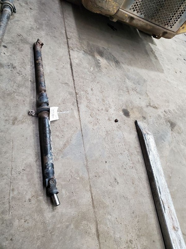 Rear Drive Shaft 2.0L Manual Transmission Fits 02-05 IMPREZA 307071