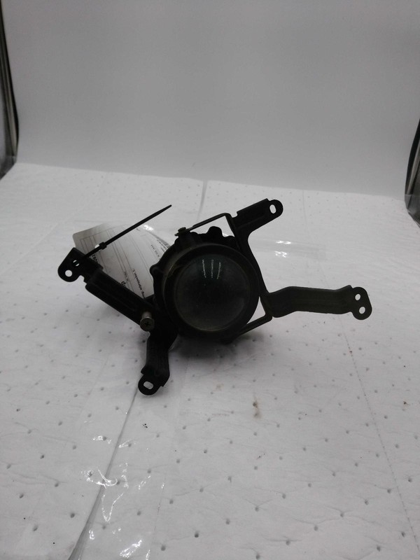2015 KIA Sedona Left Fog Light Assembly Blue OEM 190742 104K Miles