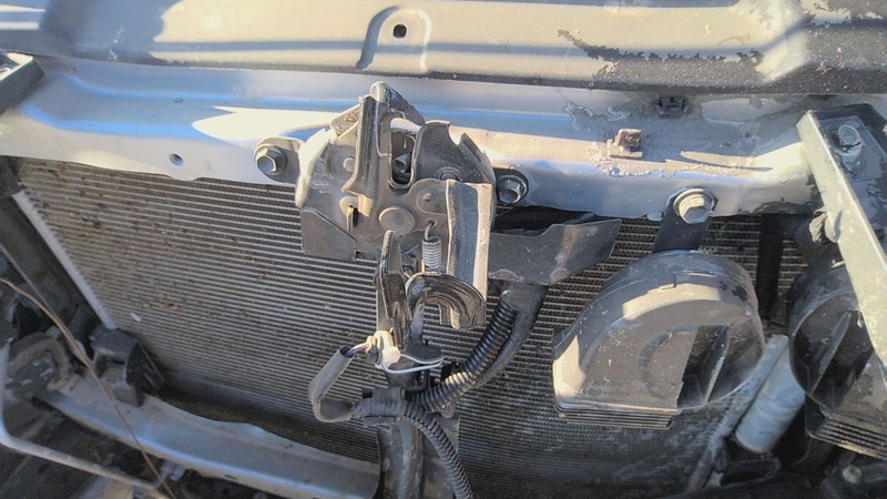 Hood Latch TOYOTA TACOMA 21 22 20 19 18 17 16