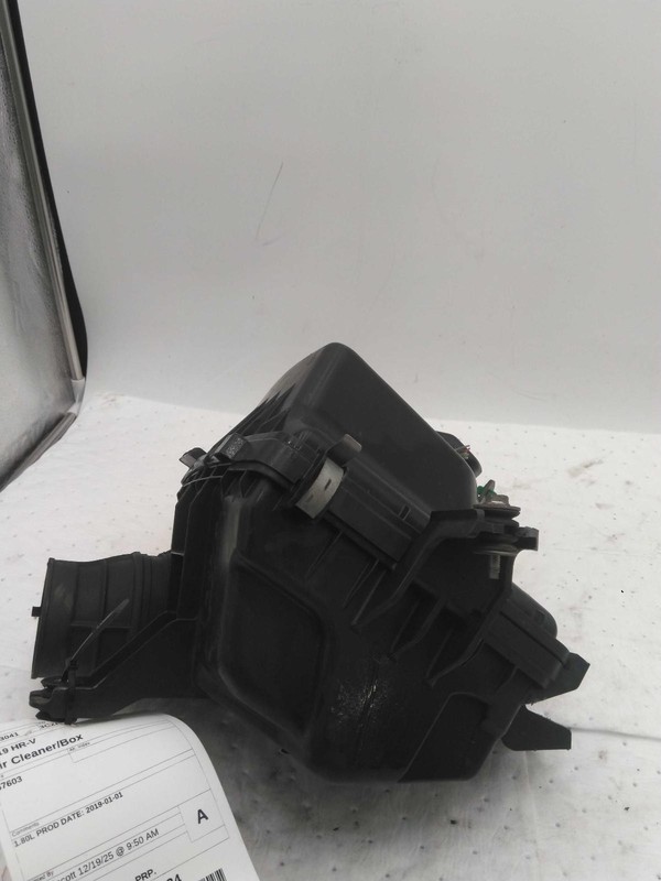 2019 Honda HR-V Air Cleaner Assembly OEM 1.8L Used 82000 Miles Orange