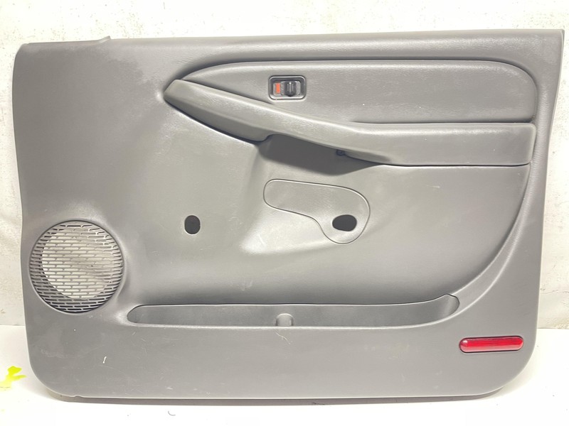 2006 2007 Chevrolet Silverado Front Passenger Right Door Panel Assembly Graphite