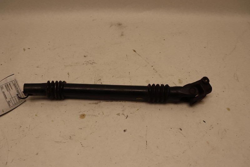 2015-2019 GMC SIERRA 2500 HD COLUMN LOWER STEERING SHAFT COUPLER OEM