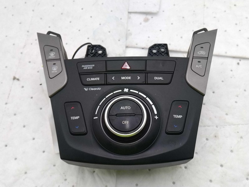 2016 Hyundai Santa Fe A/C Selector Switch OEM Silver 972504Z400 111K Miles