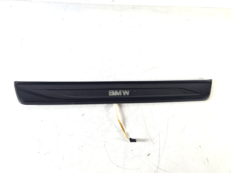 2010 2016 BMW 528i Right Passenger Front Door Sill Scuff Plate Trim 51477203608