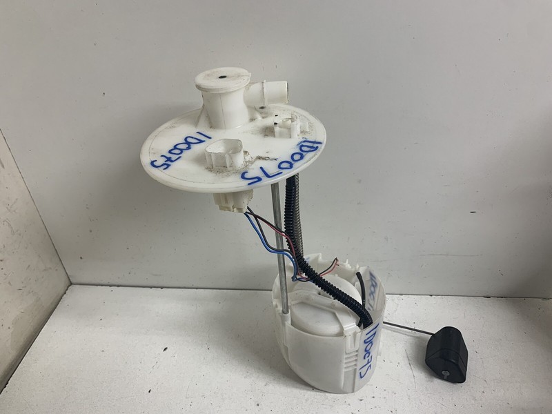 2012-2019 Toyota Prius C VIN B3 7th & 8th Fuel Pump w Sending Unit & Bracket