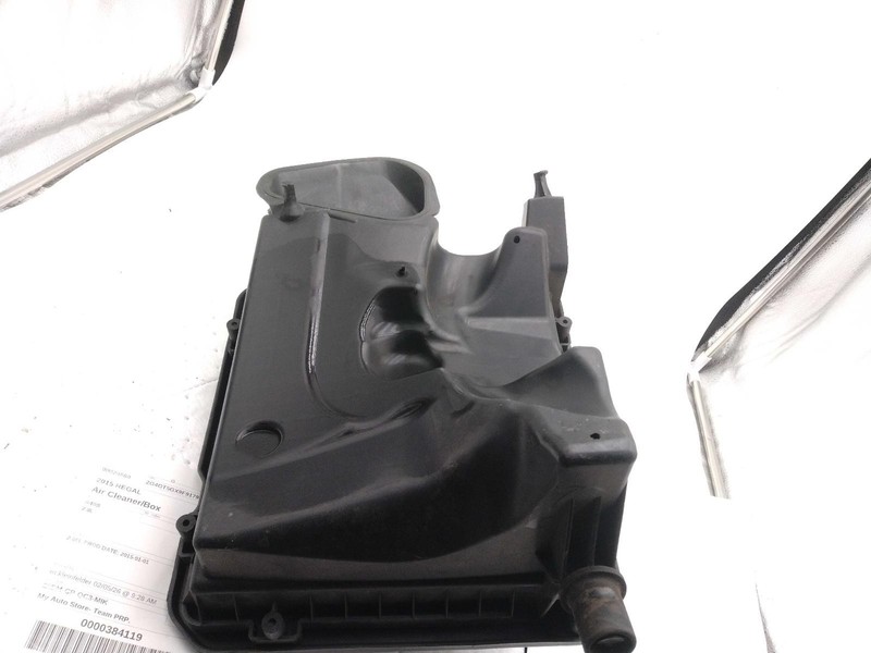 2015 Buick Regal Air Cleaner Assembly OEM 23134626 Black 61K Miles