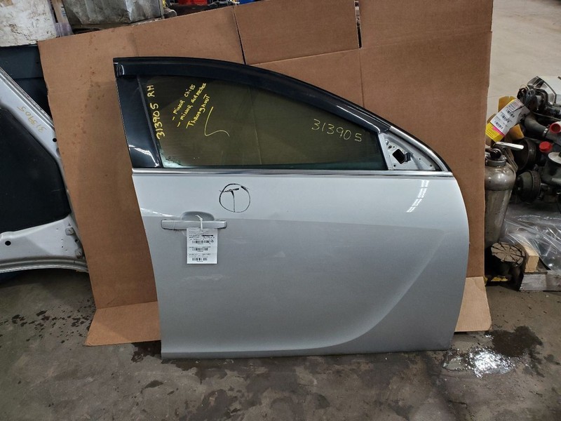 Passenger Right Front Door Fits 11-17 REGAL 303235