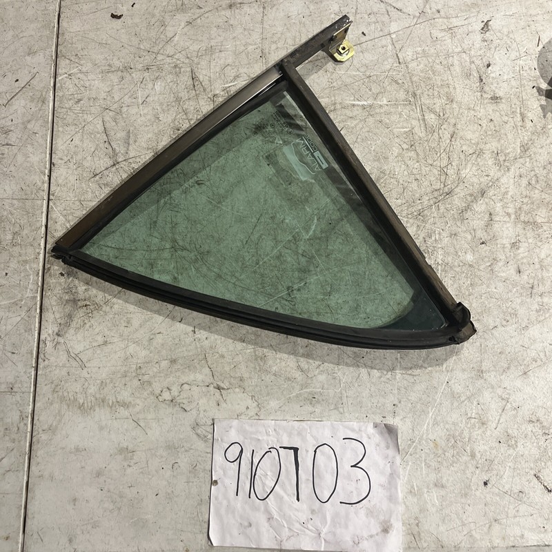 96-02 Mercedes W210 E320 E430 Rear Right Door Quarter Vent Window Glass Oem