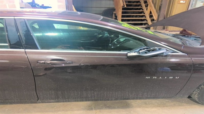 Driver Front Door Driver Only Automatic Up And Down Fits 16-23 MALIBU 3529708