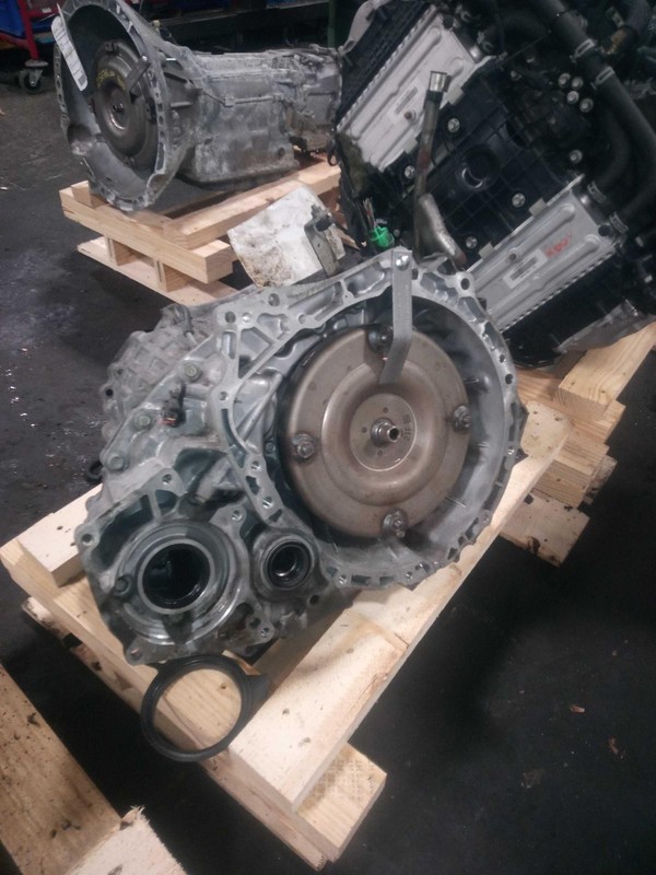 2008 Nissan Rogue Automatic Transmission Assembly 4WD 163K Miles OEM Silver