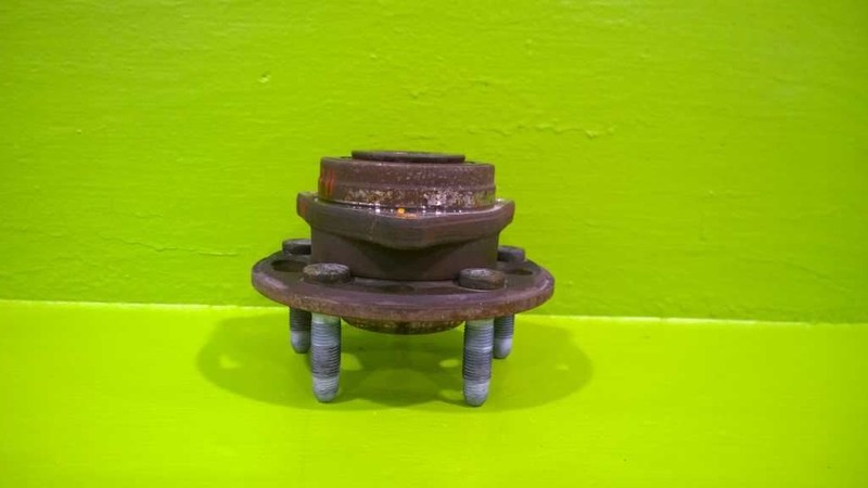10 11 12 13 14 15 16 17 CHEVY EQUINOX FRONT WHEEL HUB OEM 2715-95
