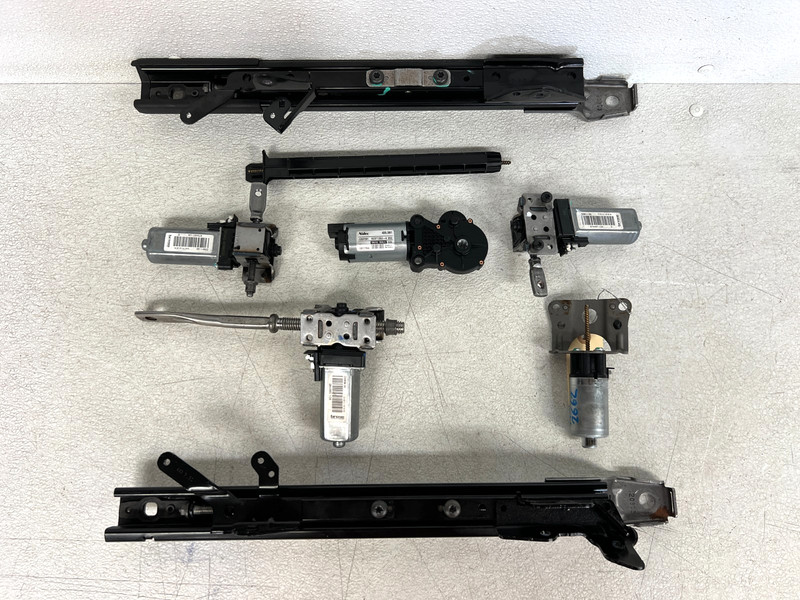 ⭐2010-2015 JAGUAR XK XKR FRONT RIGHT PASS SEAT TRACK FRAME RAIL OEM LOT2662