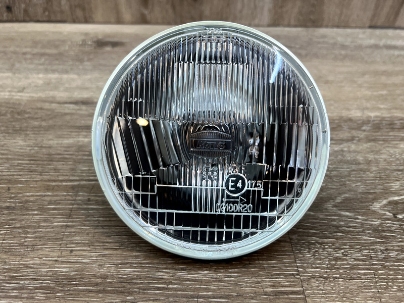 Harley-Davidson Headlamp RH Touring Softail FLS FLH Road King Fat Boy