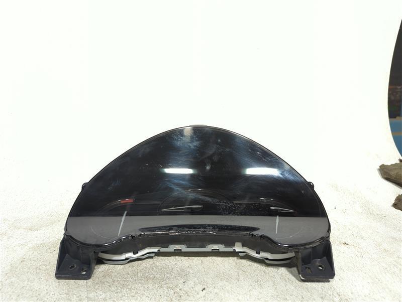 2018 Cadillac XTS Speedometer Gauge Blue OEM 84265944 84353752 Used 69K Miles