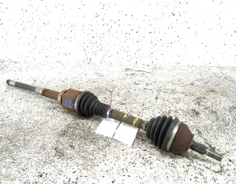 2013-2019 Ford Escape 2.0L Front Axle Shaft Passenger Right OEM 4WD