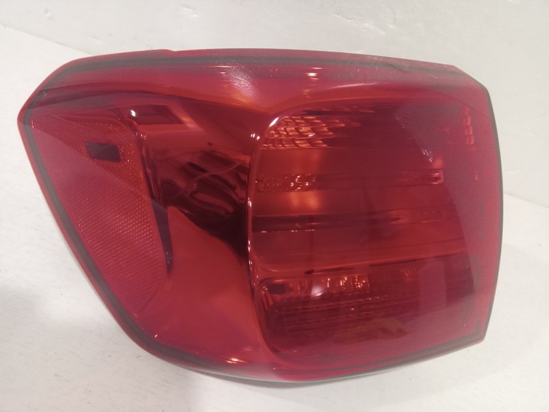 2016-18 Kia Sedona Tail Light Left Outer Assy OEM part#92401-A9010