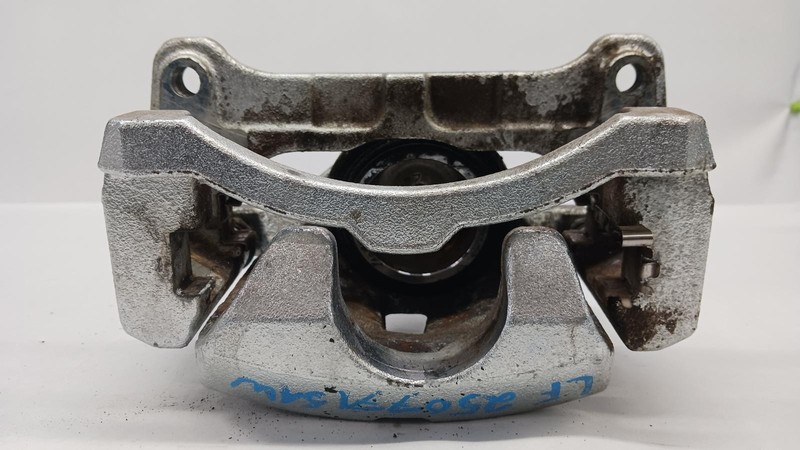 18-'24 TOYOTA CAMRY Left driver front Caliper 22k miles OEM 1 Year Warranty!