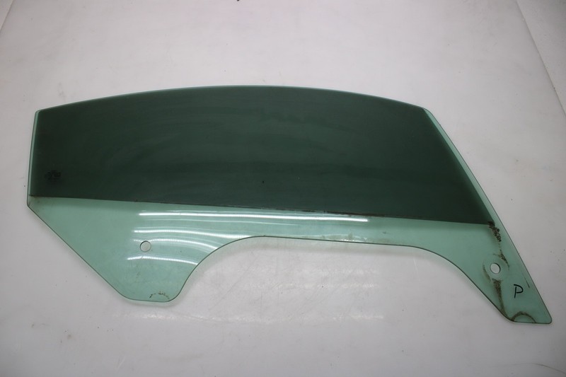 2000-2006 AUDI TT CPE PASSENGER RIGHT FRONT WINDOW DOOR GLASS OEM FR