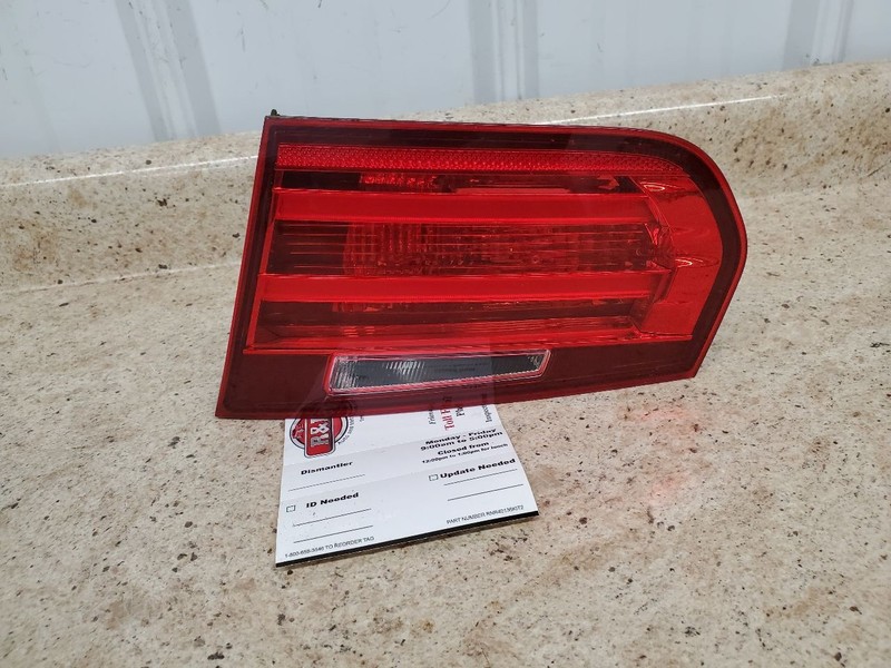 Passenger Right Tail Light Decklid Mounted Fits 12-15 BMW 320i 301553