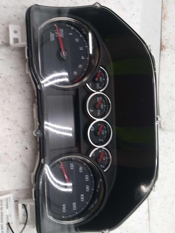 2019 Chevrolet Silverado 1500 Speedometer Gauge Blue OEM 84549010 100K Miles