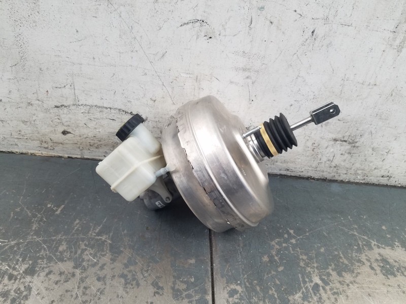 2014 Mercedes AMG E 63 S Brake Master Cylinder / Booster #0284 S5