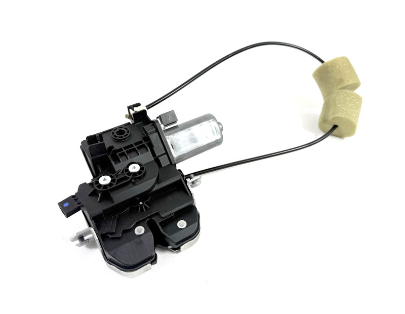 2007–2010 Mercedes W221 S550 S63 CL65 AMG Rear Trunk Latch Lock Actuator OEM