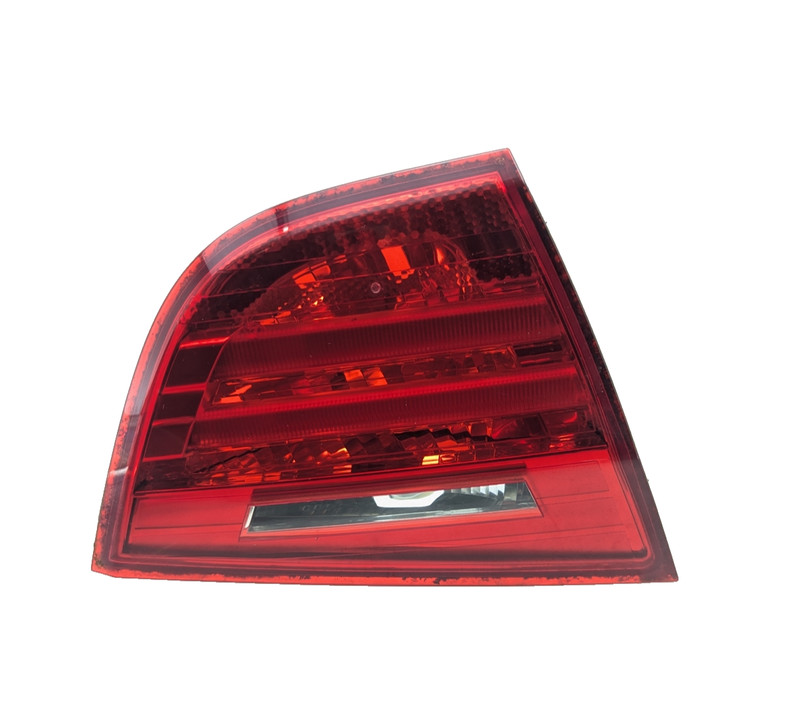 2009-2011 BMW 335I E90 LCI 3-SERIES LEFT REAR SIDE INNER TAIL LIGHT 4871733 OEM���
