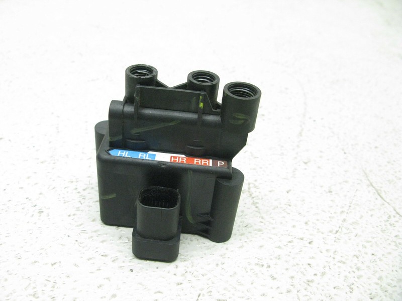 06-12 MERCEDES W251 E350 R500 R350 AIR SUSPENSION COMPRESSOR VALVE BLOCK 03121
