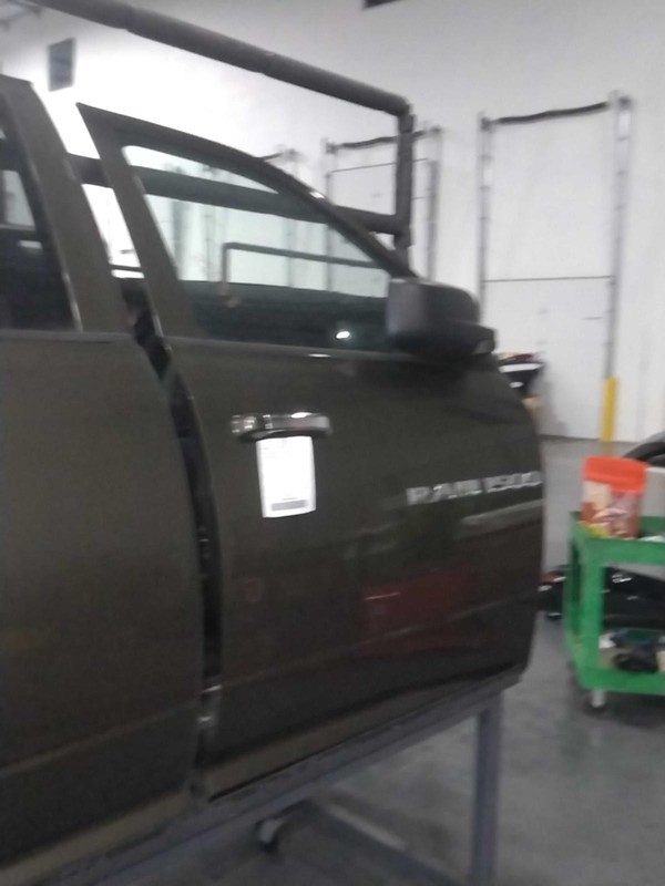 2012 RAM DODGE 1500 Pickup Front Right Door Green 136K Miles OEM Part 129757