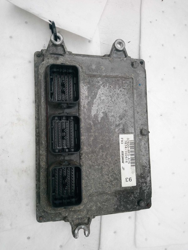 Used Engine Control Module (ECM) fits: 2011 Honda Fit Electronic Control Module