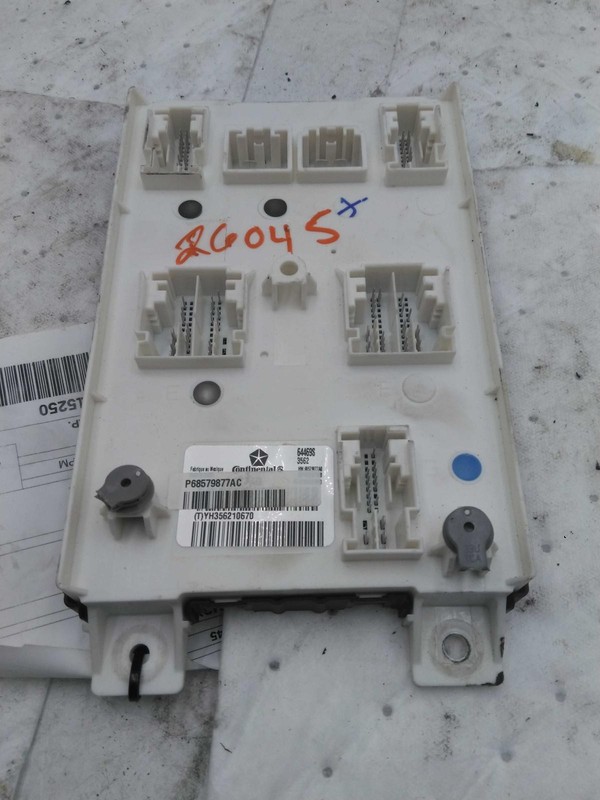2023 Chrysler Voyager Body Control Module OEM 68579877AB 22K Miles White
