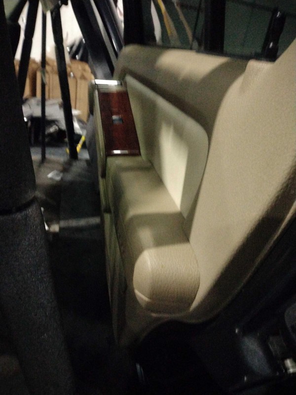 2007 Ford Explorer Rear Right Door Grey OEM 471303 Used 162K Miles