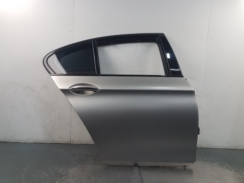 2016 BMW M5 F10 Right Rear Passenger Door #5706 K6