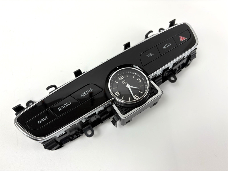 2019-2021 MERCEDES C300 W205 DASH CENTER HAZARD SWITCH CLOCK OEM