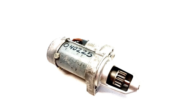 π 14-18 Mercedes W117 CLA250 CLA45 GLA250 Engine Starter Motor Denso 6459060800