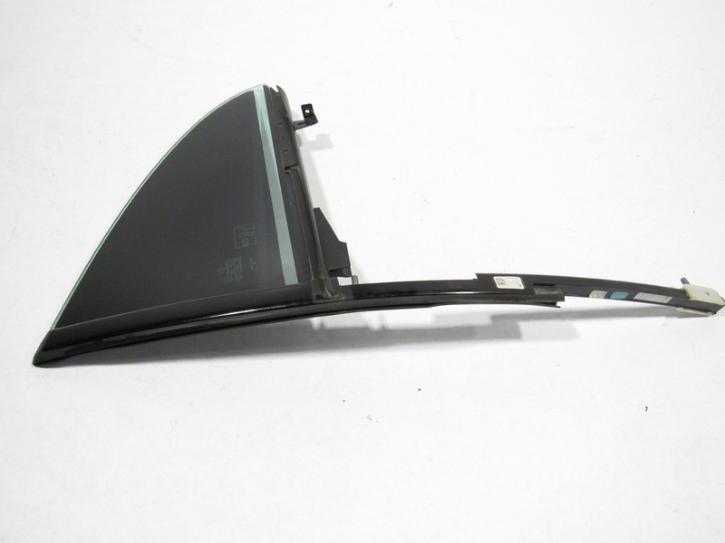 19-23 Mercedes CLS450 C257 2021 Rear Left Door Quarter Fixed Window Glass ; :A