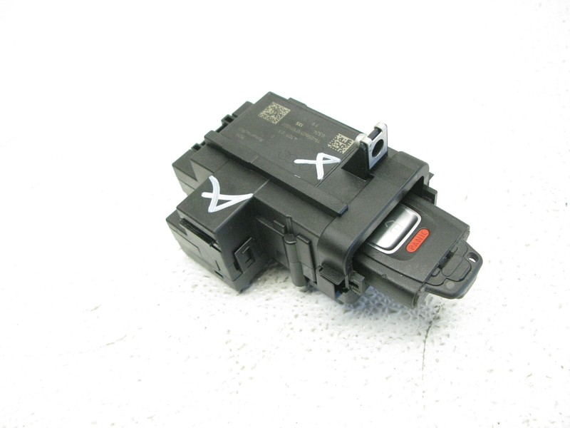 08-17 AUDI 8T A5 S5 RS5 A4 Q5 IGNITION SWITCH KEY SLOT STARTER CONSOLE OEM 12272