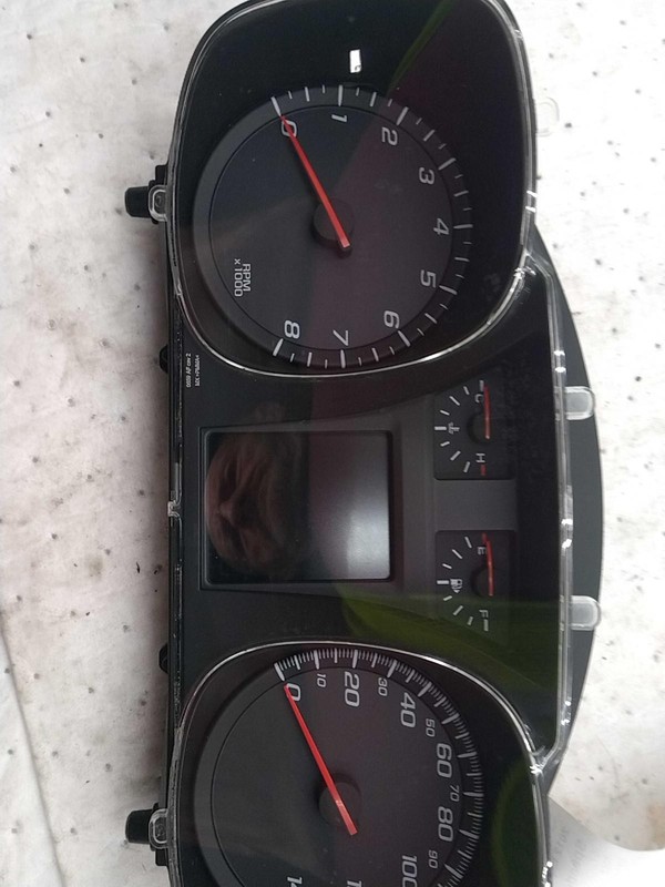 2012 Chevrolet Equinox Speedometer Gauge OEM Silver 175K Miles NJ25-26375