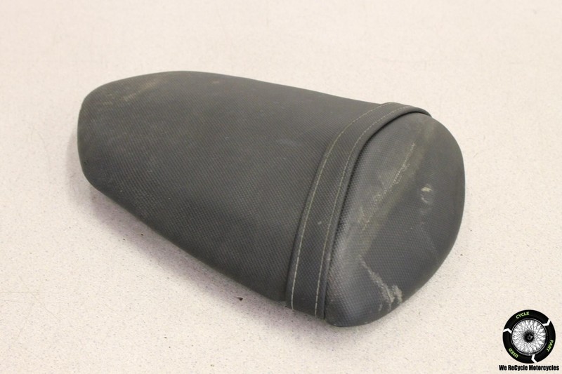 2008 Kawasaki Ninja 250R EX250J REAR BACK PASSENGER SEAT PAD SADDLE EX 250 08