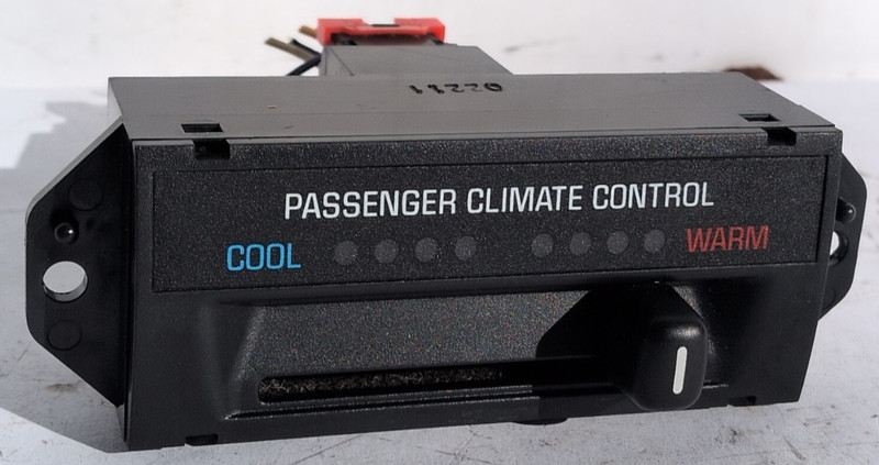 Climate Control UnitPassenger Right Side Hand for 97-05 BUICK PARK AVENUE OEM